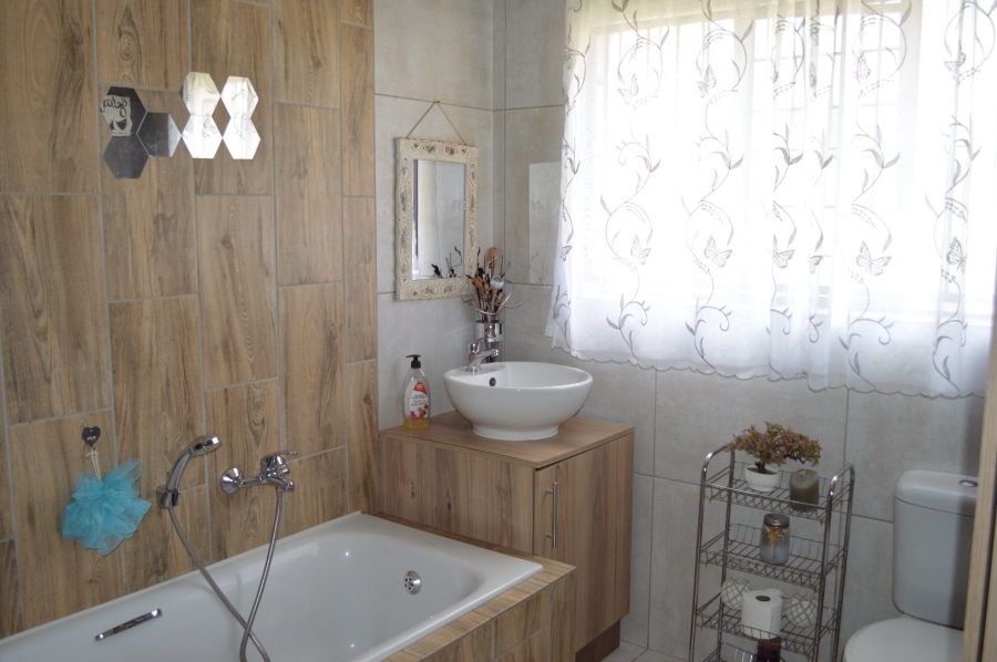 3 Bedroom Property for Sale in Doringkruin North West